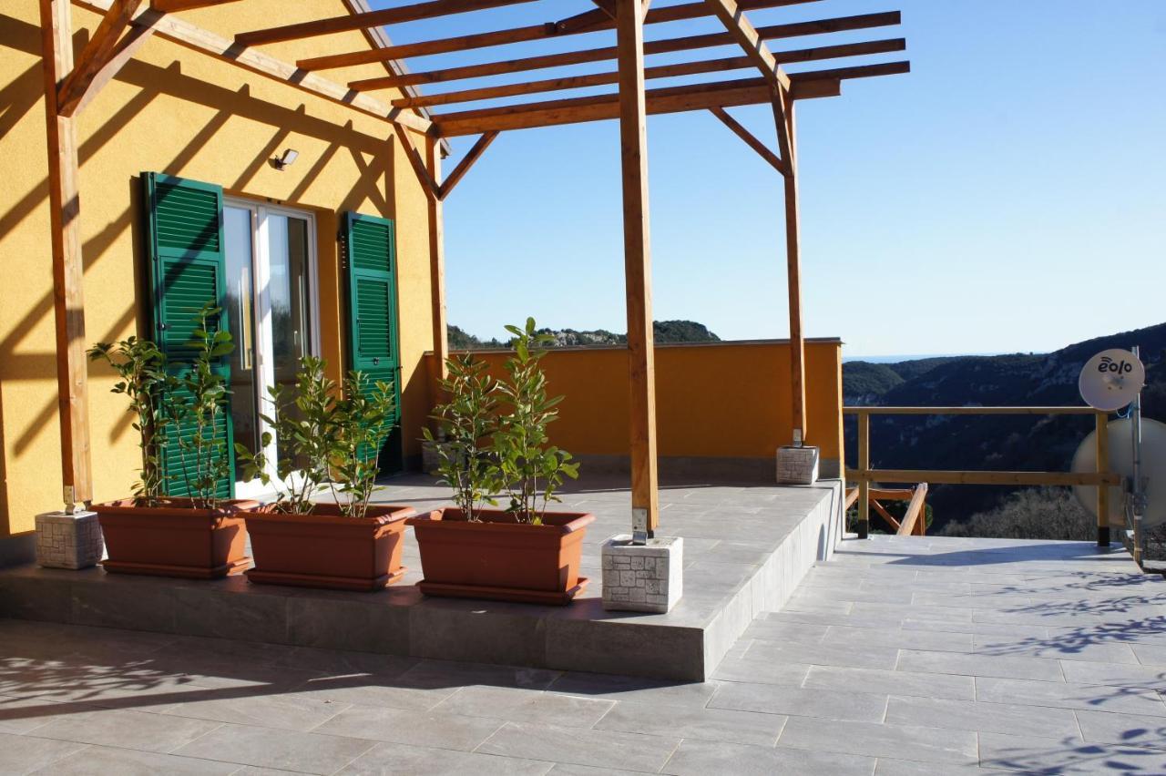 Agriturismo Zenestrin Orco Feglino Buitenkant foto